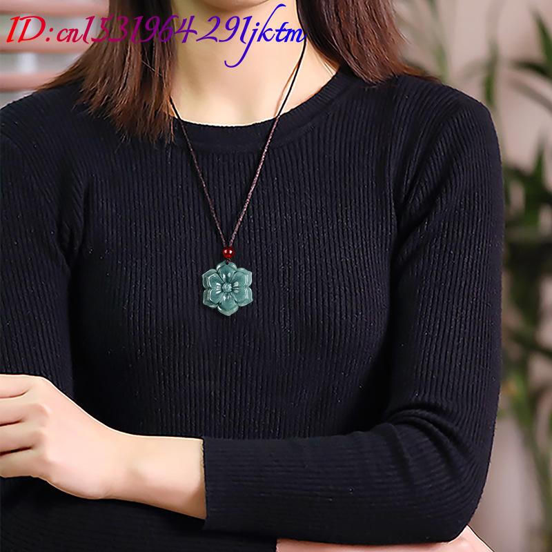 Colar com Pingente de Flor de  - Vintage Necklace avaliação e preço