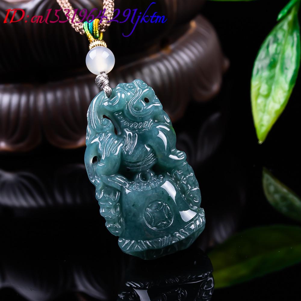 Pingente Pixiu de Jadeíta Birm - Vintage Necklace avaliação e preço