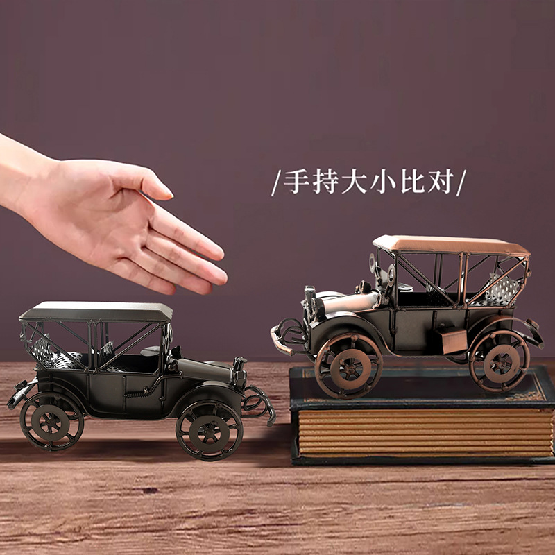 Modelo de Carro Antigo em Liga - Vintage Toys Collection avaliação e preço